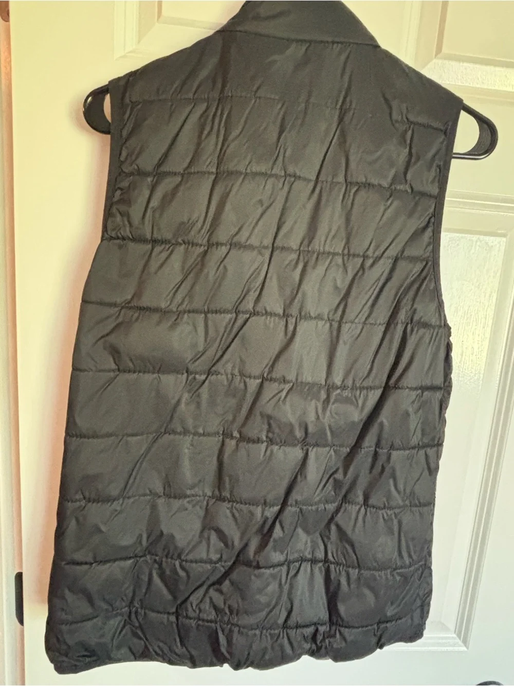 Xersion Black Packable Puffer Vest with fleece interior and zipper pockets. - Picture 6 of 6